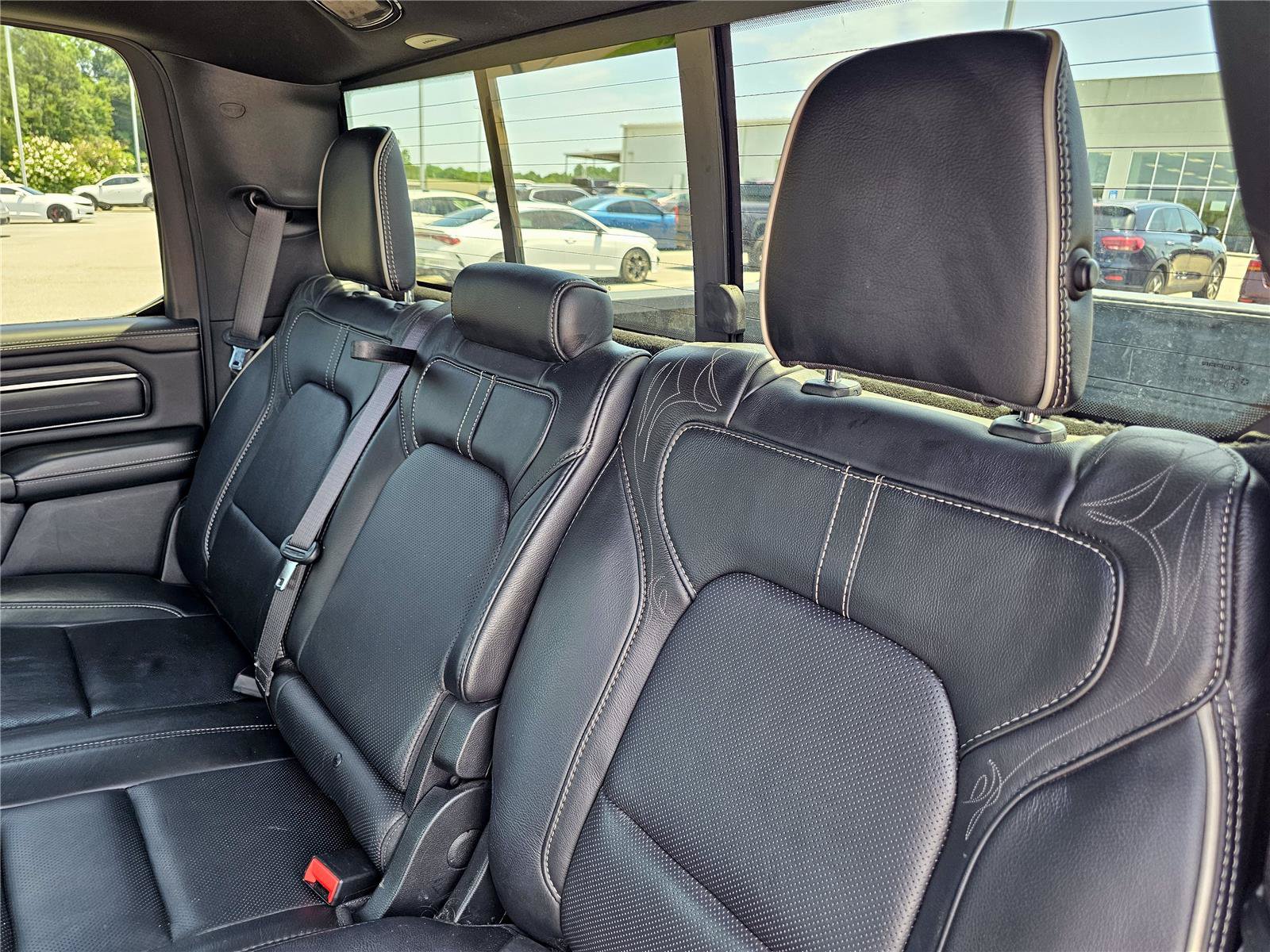 Used 2022 RAM 1500 Limited AWD/4WD image 32