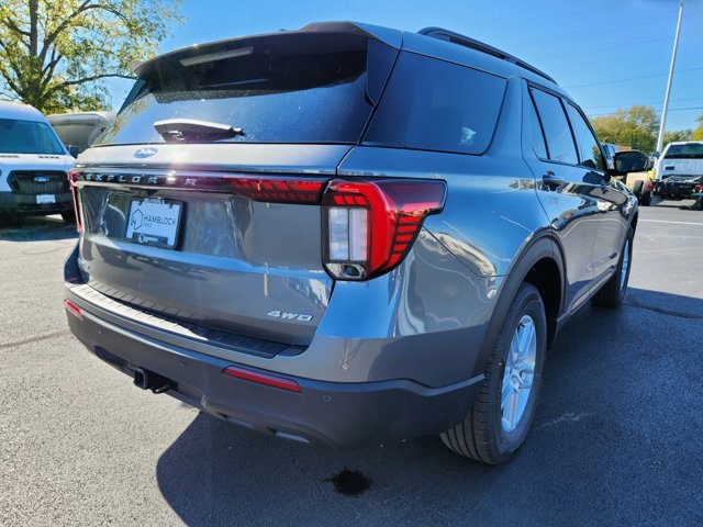 New 2026 Ford Explorer Active image 32