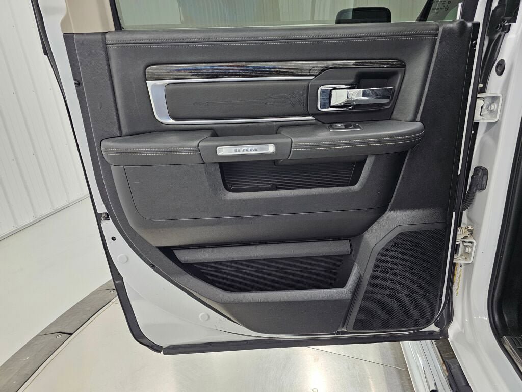 Used 2015 RAM 1500 Limited AWD/4WD image 26