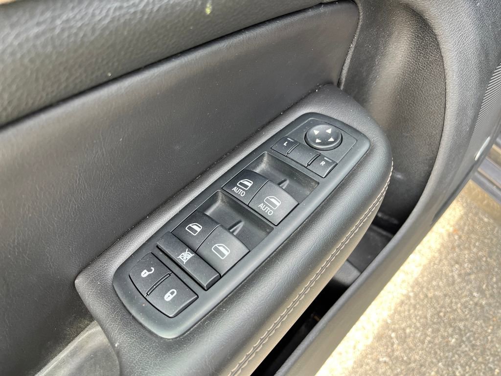 Used 2015 Chrysler 200 C w/ Navigation & Sound Group I FWD image 13