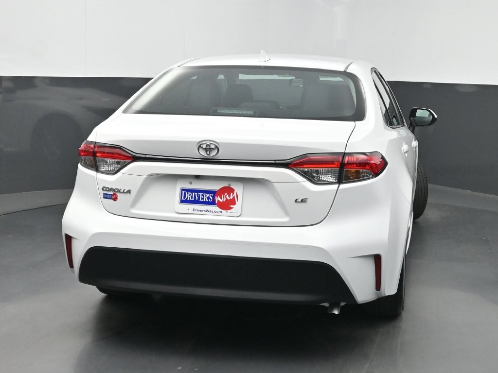 Used 2023 Toyota Corolla LE FWD image 39