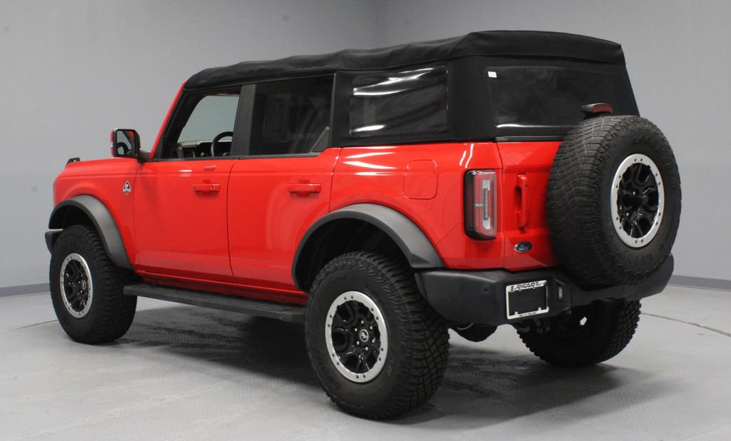 Certified 2022 Ford Bronco Outer Banks w/ Sasquatch Package AWD/4WD image 9