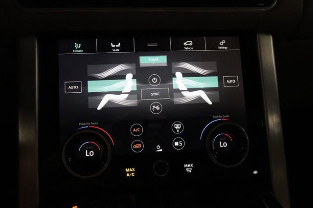 Used 2019 Land Rover Range Rover HSE image 16
