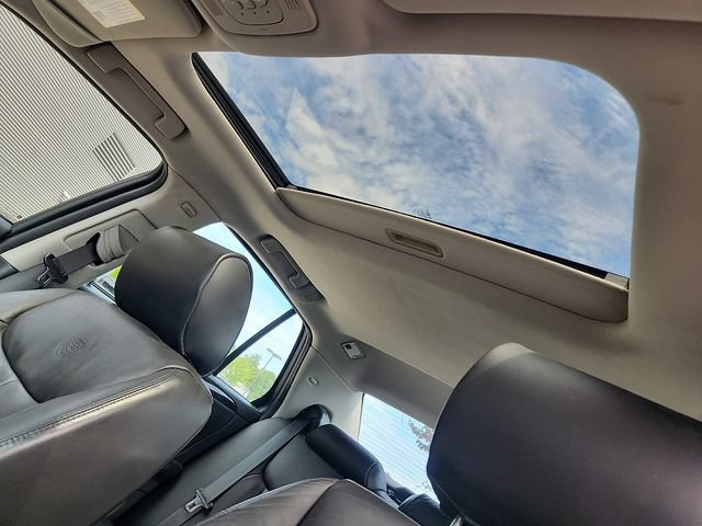 Used 2010 Cadillac DTS Luxury FWD image 20