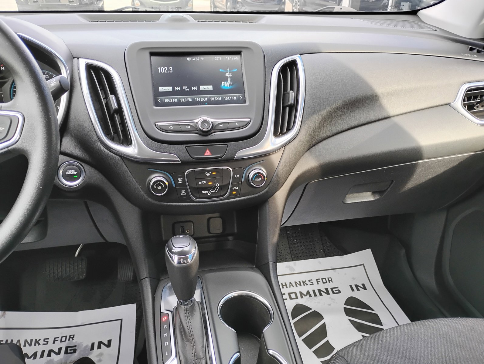 Used 2018 Chevrolet Equinox LT image 7