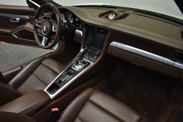 Used 2017 Porsche 911 Carrera S RWD image 15