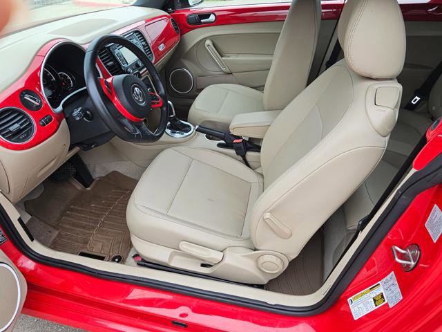 Used 2015 Volkswagen Beetle 1.8T FWD image 13