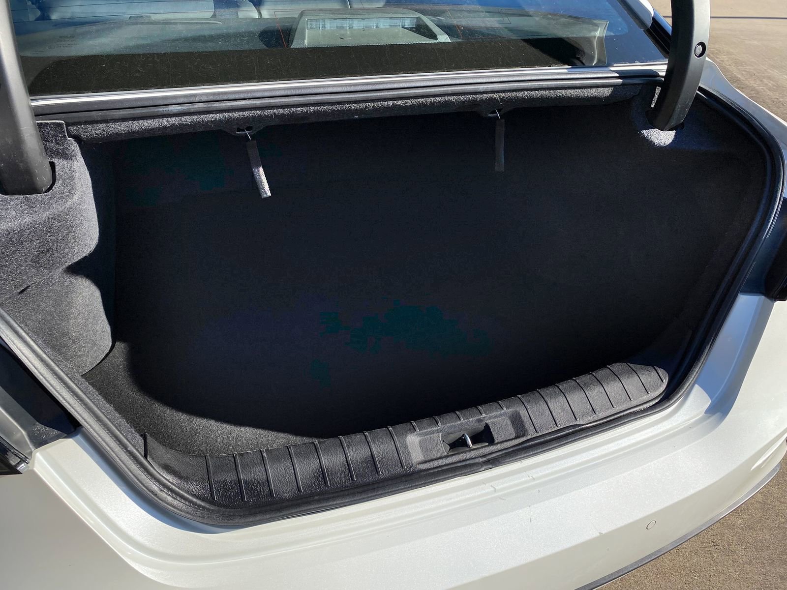 Used 2023 Nissan Maxima SL image 33