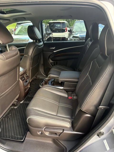 Used 2017 Acura MDX w/ Advance Package AWD/4WD image 6