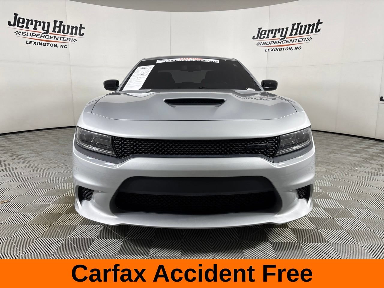 Used 2023 Dodge Charger R/T w/ Blacktop Package RWD image 3