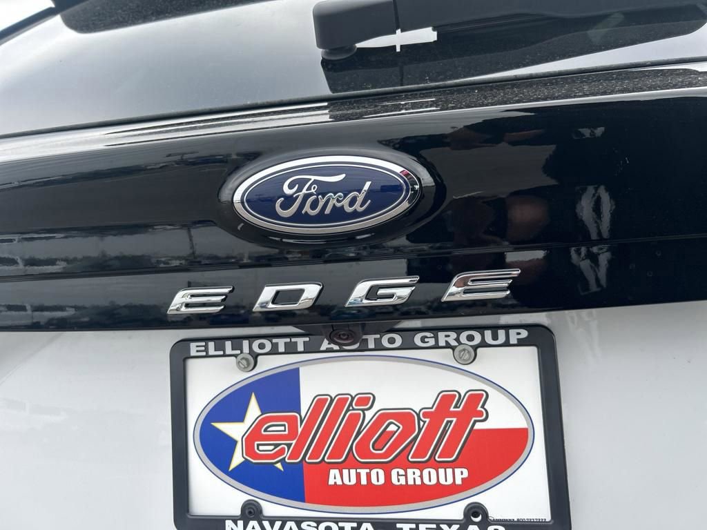 New 2024 Ford Edge SE image 42