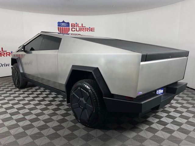 Used 2024 Tesla Cybertruck AWD Crew Cab image 5
