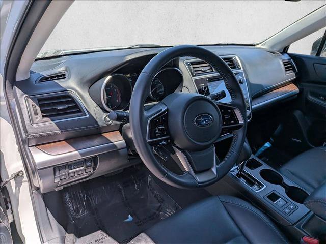 Used 2018 Subaru Outback 2.5i Limited AWD/4WD image 10