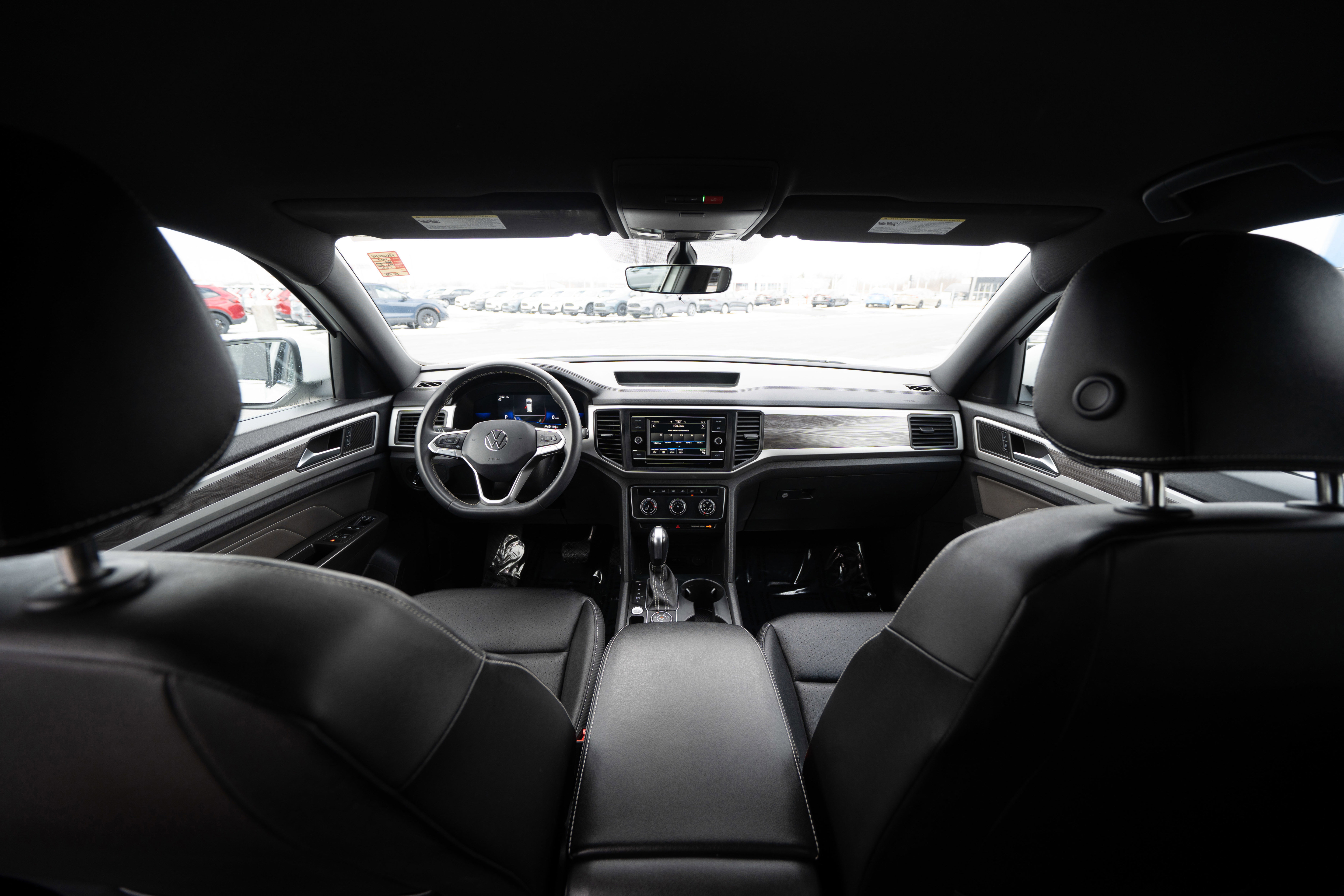 Used 2023 Volkswagen Atlas Cross Sport SE image 19