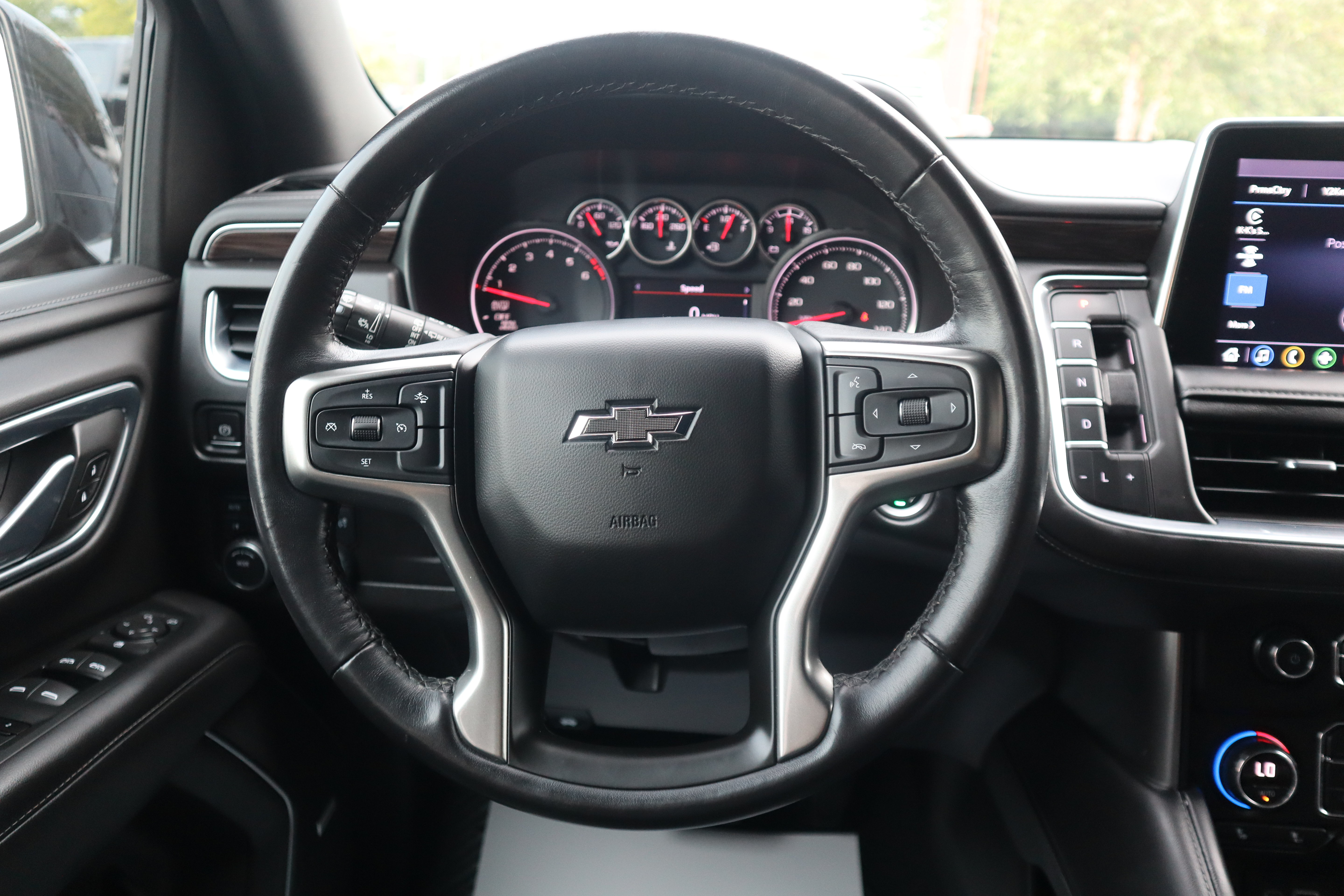 Used 2021 Chevrolet Tahoe Z71 AWD/4WD image 15