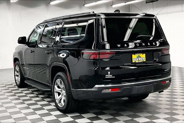 Used 2022 Jeep Wagoneer Series II AWD/4WD image 2