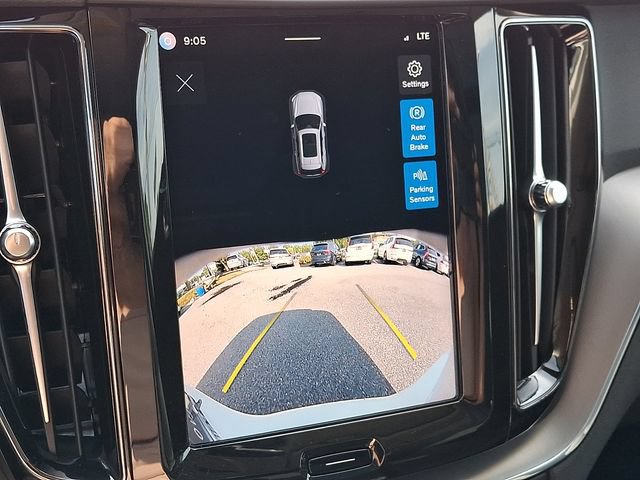 Certified 2024 Volvo XC60 T8 Core w/ Climate Package AWD/4WD image 20