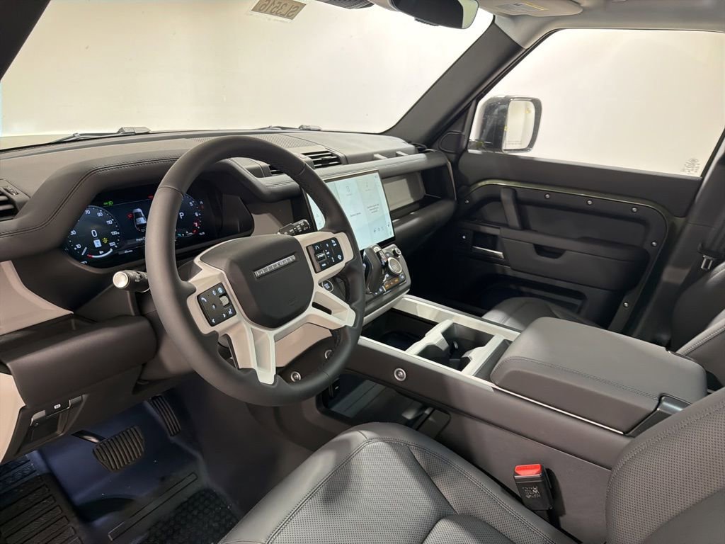 New 2026 Land Rover Defender 110 S AWD/4WD image 10