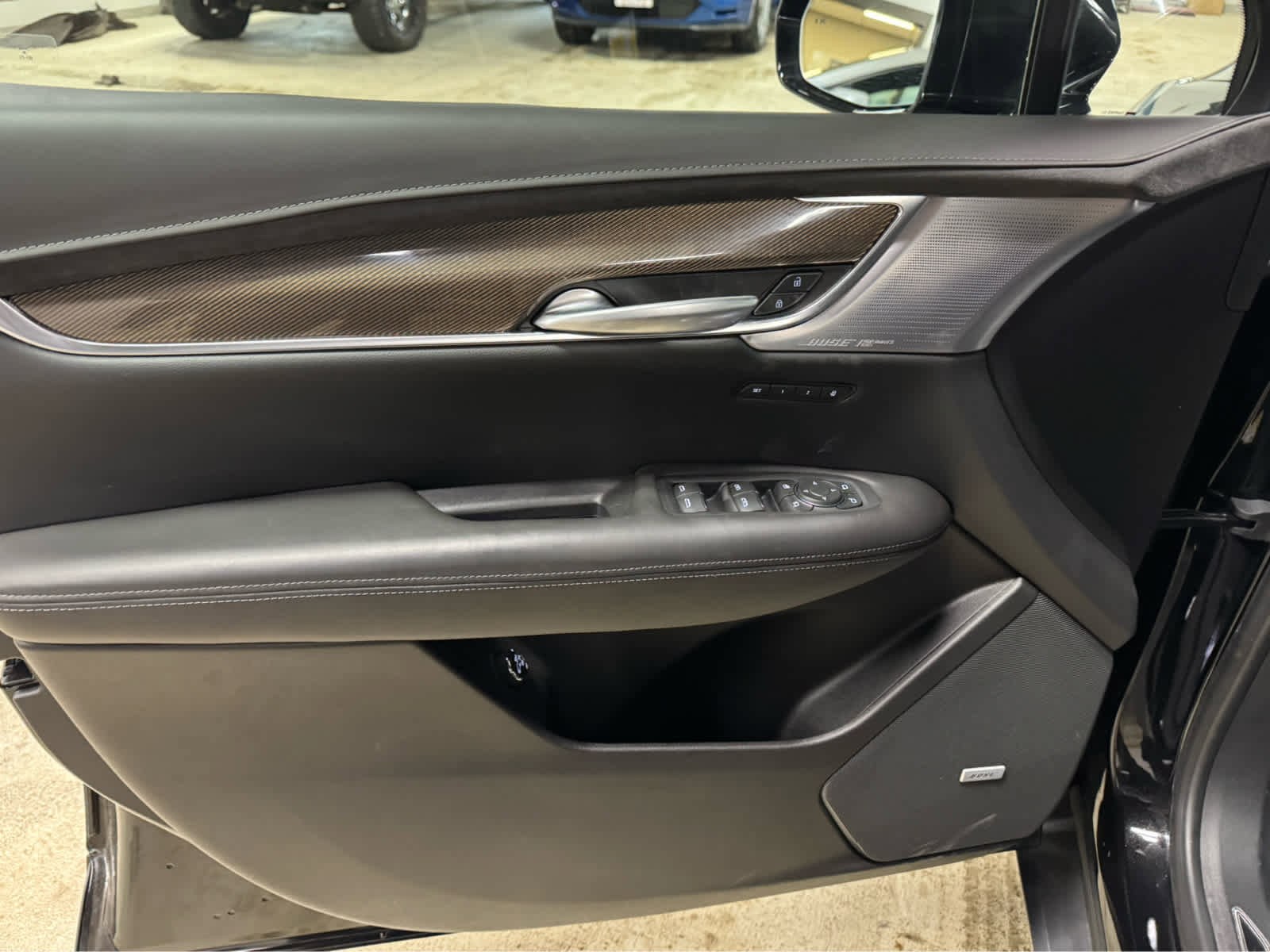 Used 2024 Cadillac XT5 Premium Luxury w/ Platinum Package image 17