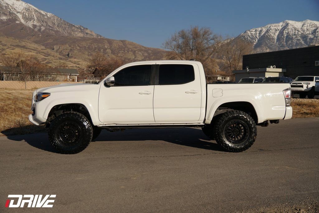 Used 2021 Toyota Tacoma TRD Sport w/ Advanced Technology Package image 7