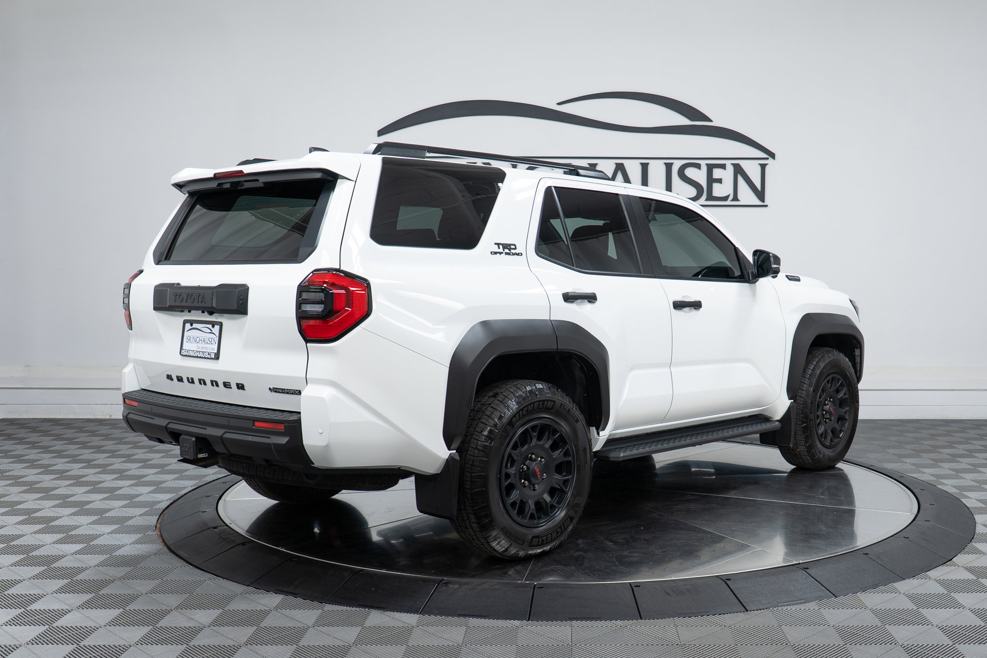 Used 2025 Toyota 4Runner TRD Off-Road Premium AWD/4WD image 5