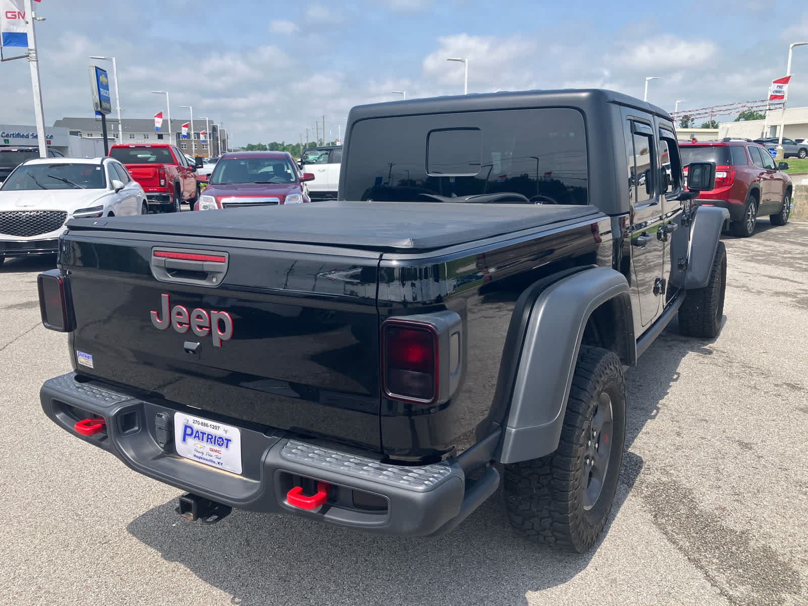 Used 2022 Jeep Gladiator Rubicon w/ Cold Weather Group AWD/4WD image 7