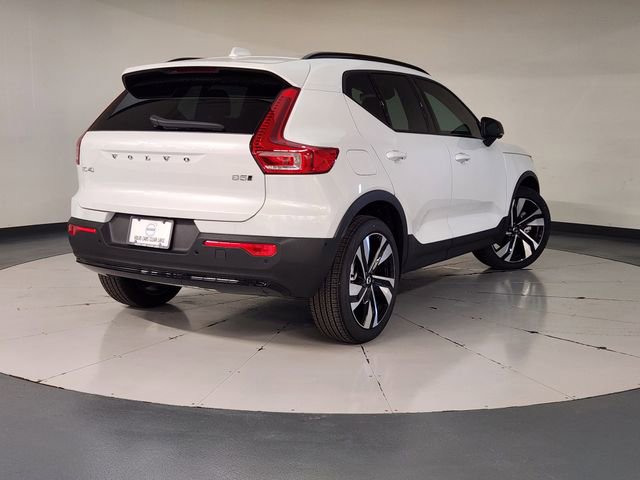 New 2026 Volvo XC40 B5 Ultra w/ Protection Package Premier AWD/4WD image 2