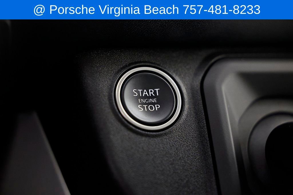 Used 2023 Land Rover Defender 90 S image 33