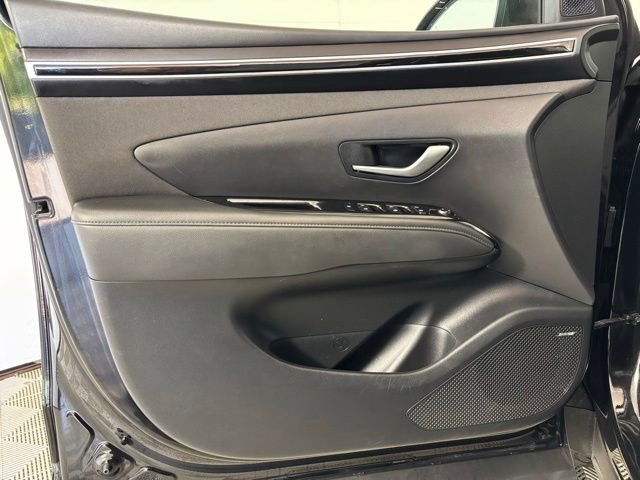 Used 2023 Hyundai Santa Cruz Limited AWD/4WD image 11