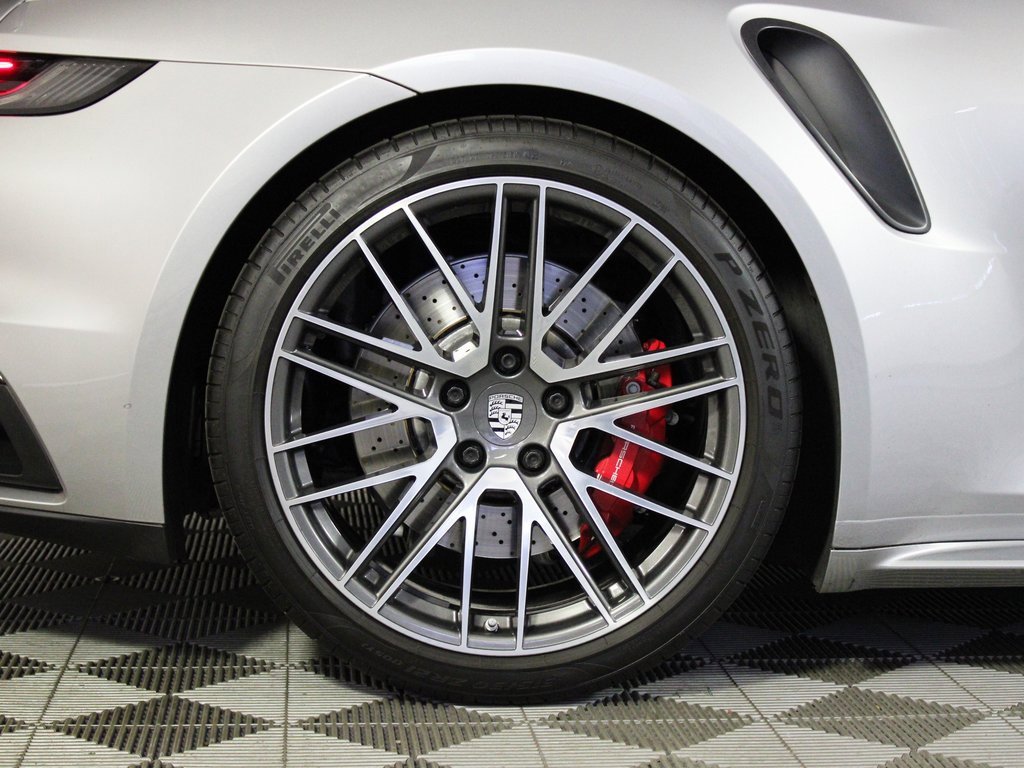 Used 2021 Porsche 911 Turbo image 44