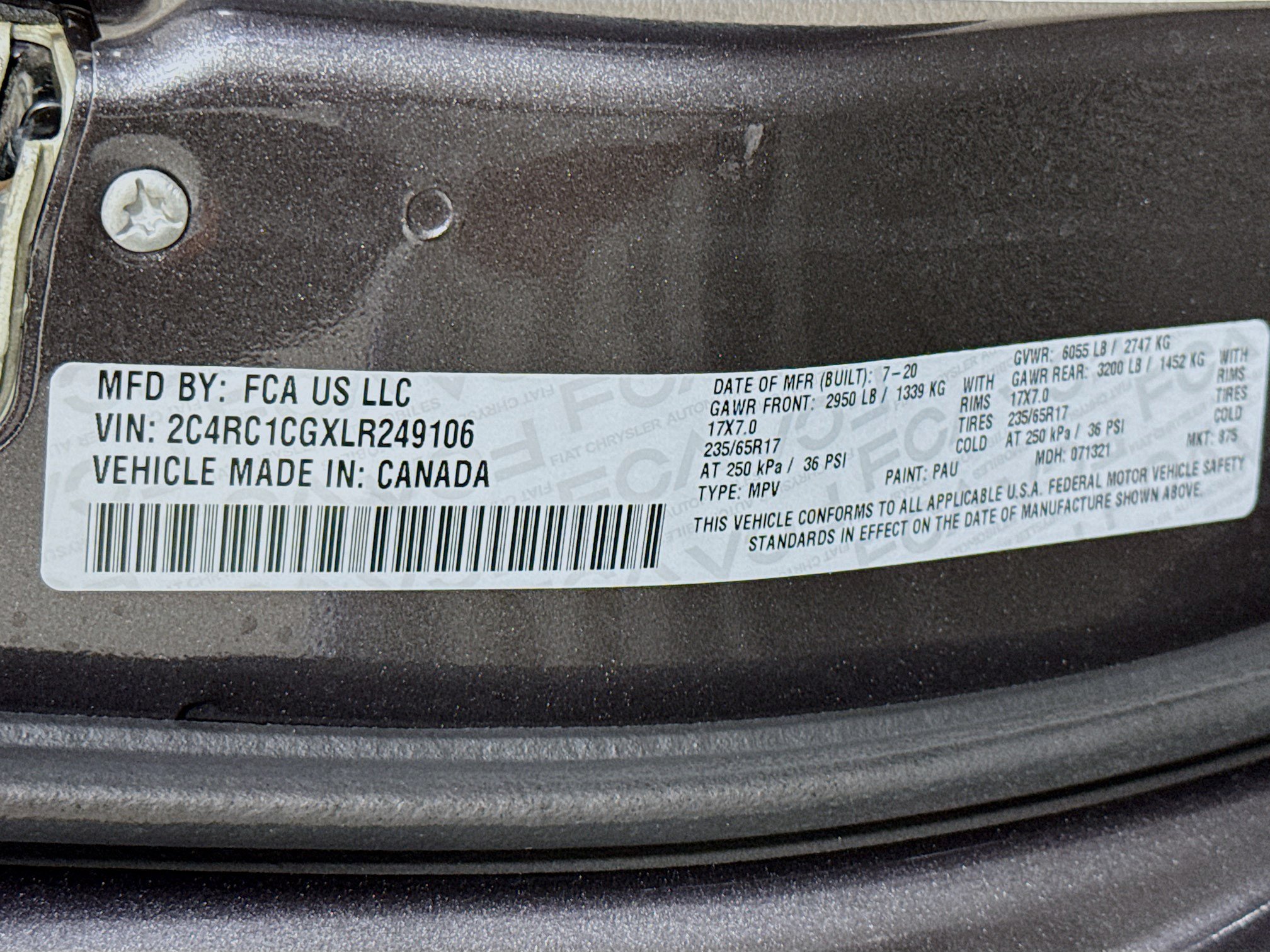 Used 2020 Chrysler Voyager LX FWD image 64