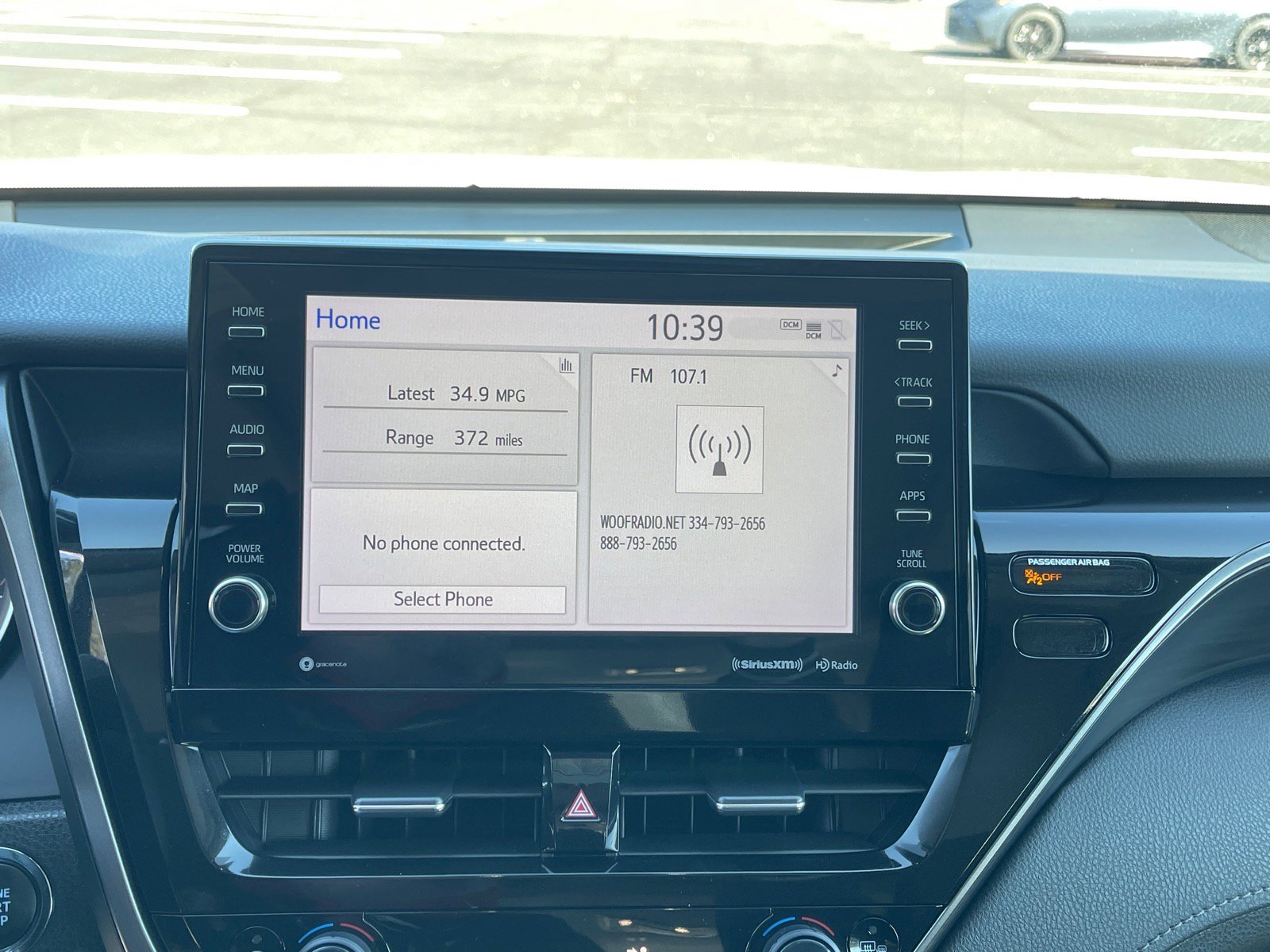 Used 2023 Toyota Camry XLE image 5