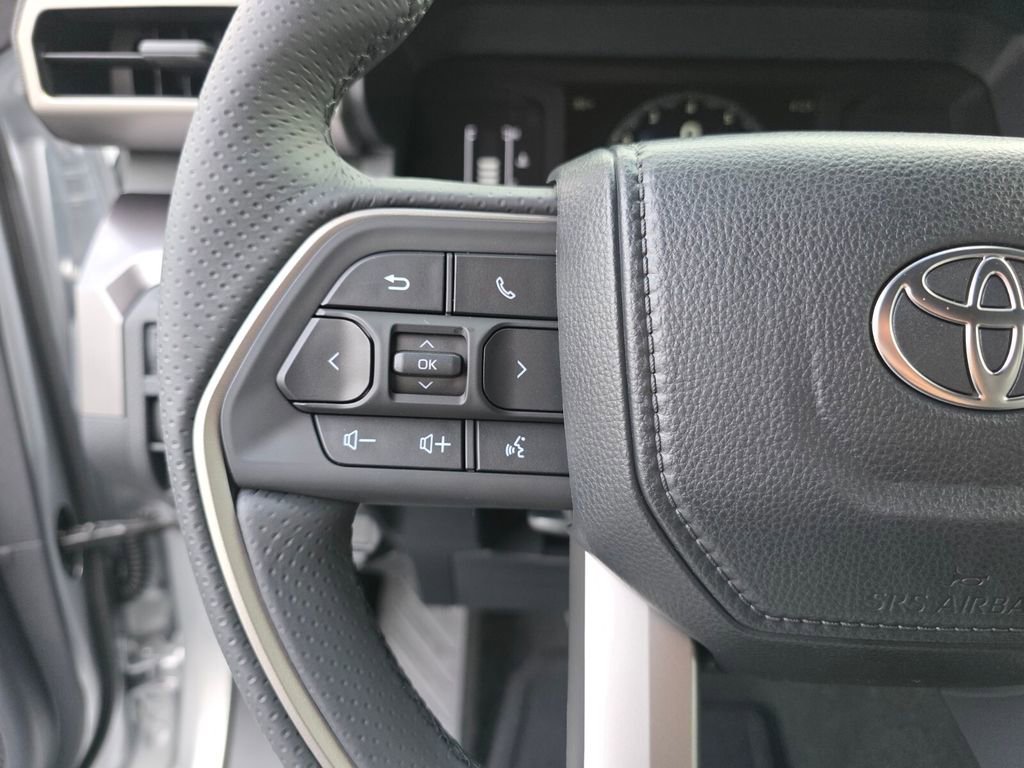 New 2026 Toyota 4Runner SR5 AWD/4WD image 29