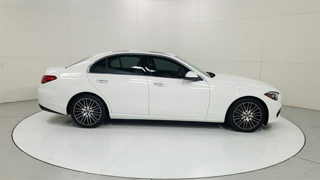 Used 2024 Mercedes-Benz C 300 4MATIC Sedan image 9