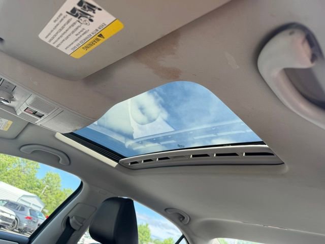 Used 2017 Volkswagen Jetta SE FWD image 25