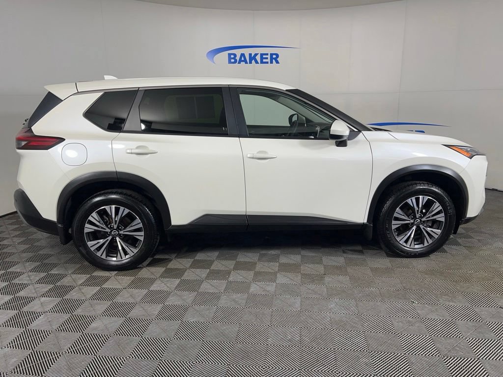 Used 2023 Nissan Rogue SV AWD/4WD image 7