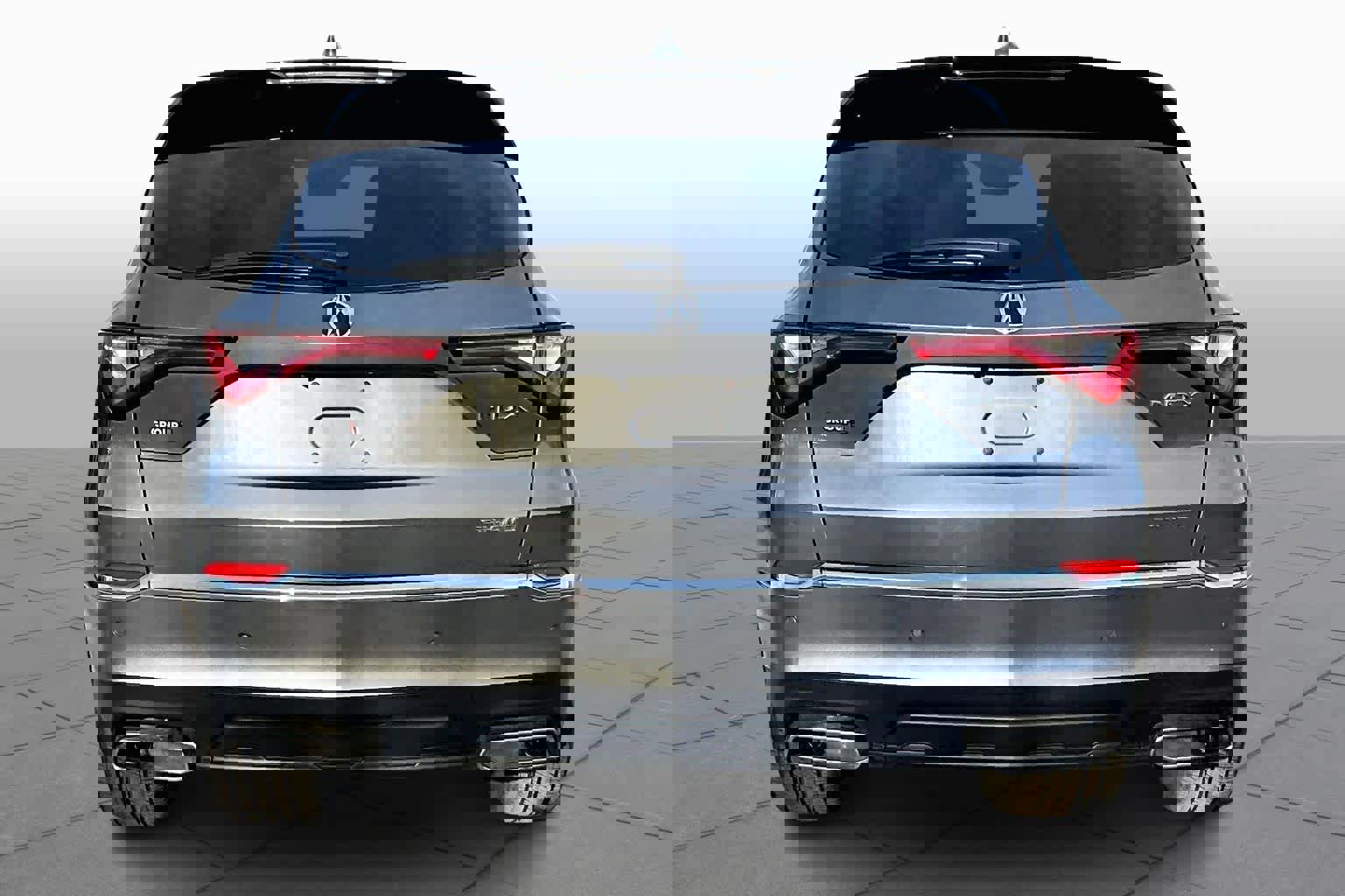 Used 2023 Acura MDX SH-AWD w/ Technology Package image 5