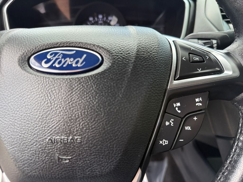 Used 2017 Ford Fusion Titanium FWD image 26
