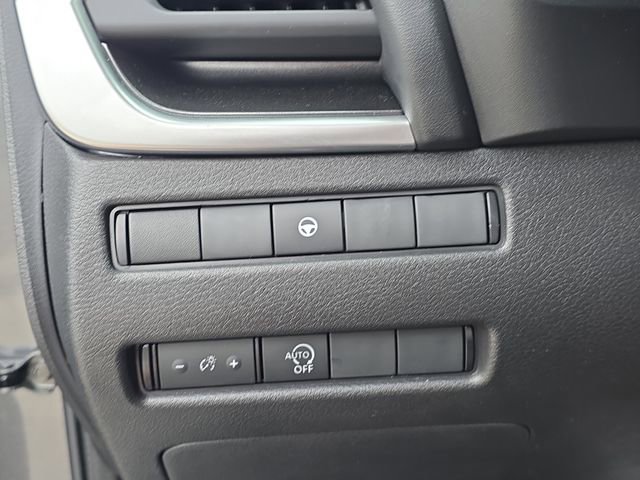 Certified 2023 Nissan Rogue SV FWD image 28