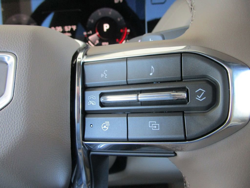 New 2026 GMC Yukon Denali w/ Denali Reserve Package RWD image 43