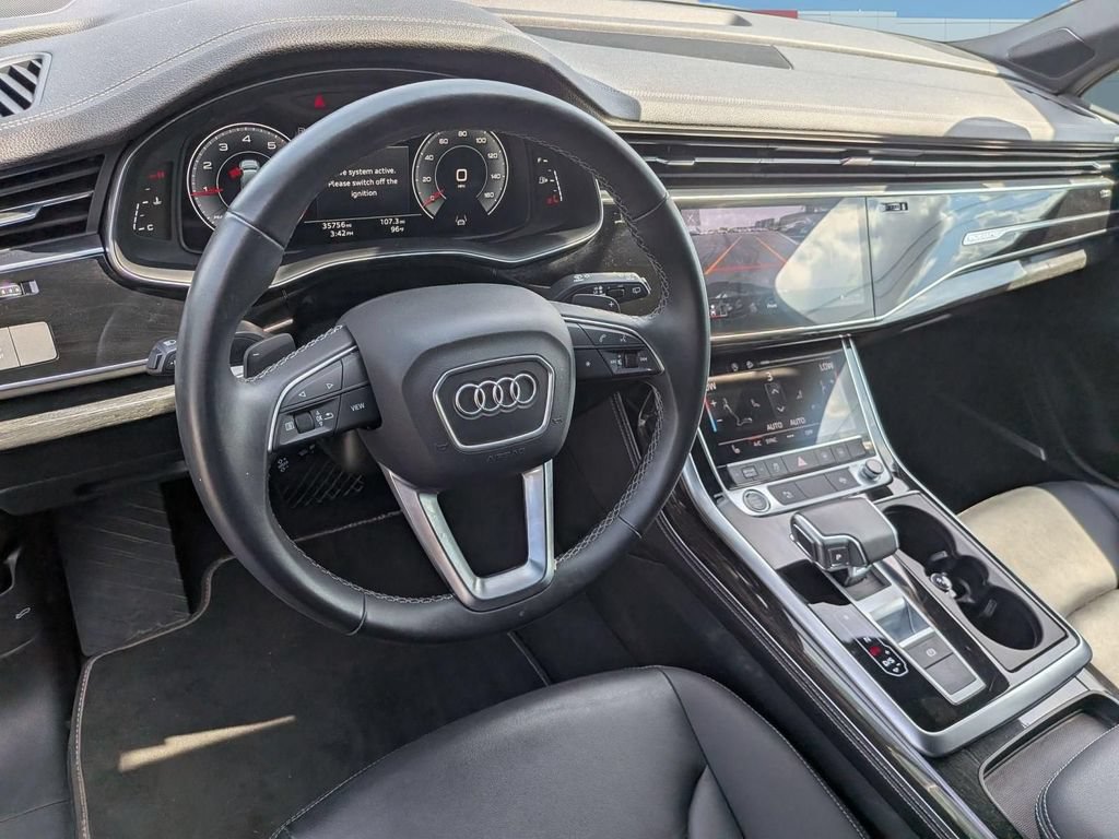 Used 2025 Audi Q7 3.0T Premium Plus AWD/4WD image 12