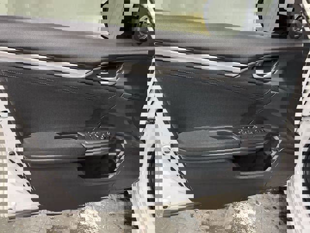 Used 2020 Honda Civic EX image 21