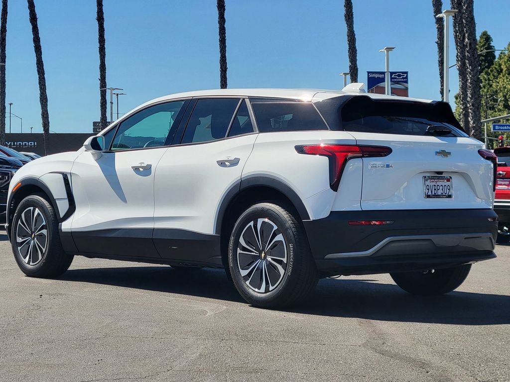 Used 2026 Chevrolet Blazer EV LT image 2