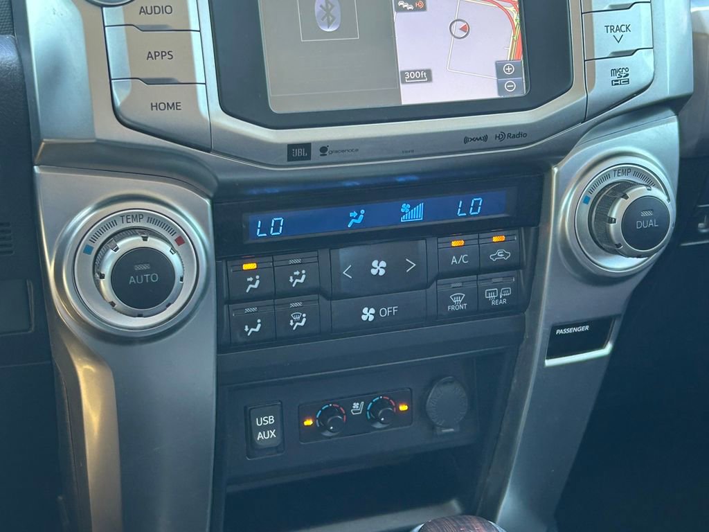 Used 2019 Toyota 4Runner Limited AWD/4WD image 35
