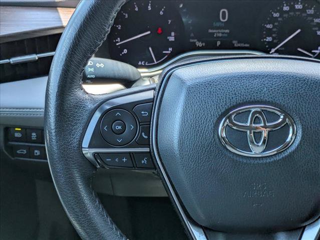 Used 2022 Toyota Avalon XLE w/ Moonroof Package FWD image 21