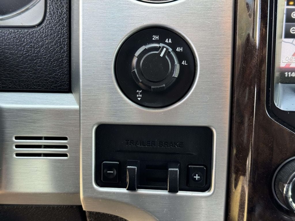 Used 2013 Ford F150 Platinum AWD/4WD image 8