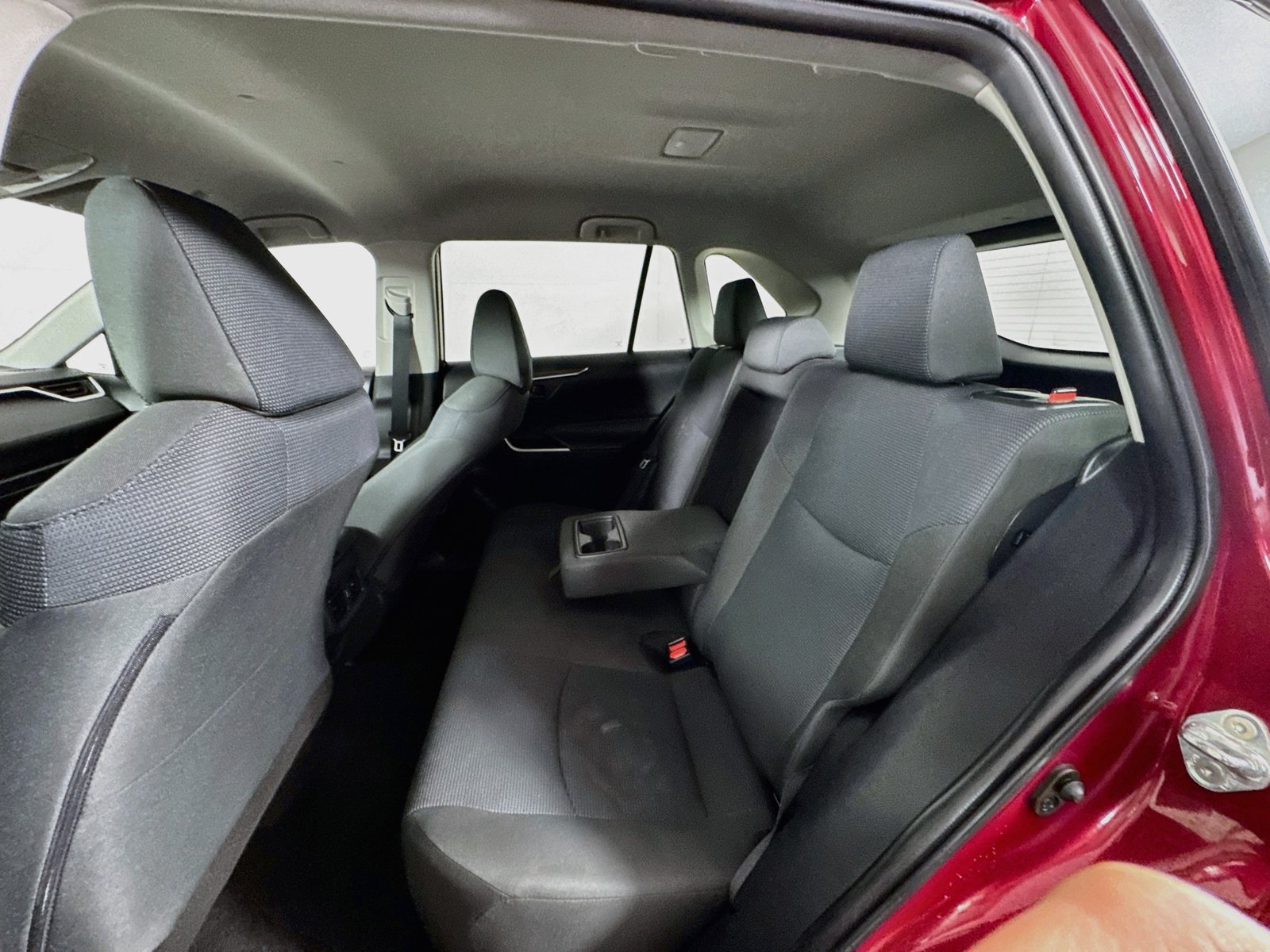 Certified 2025 Toyota RAV4 LE AWD/4WD image 23