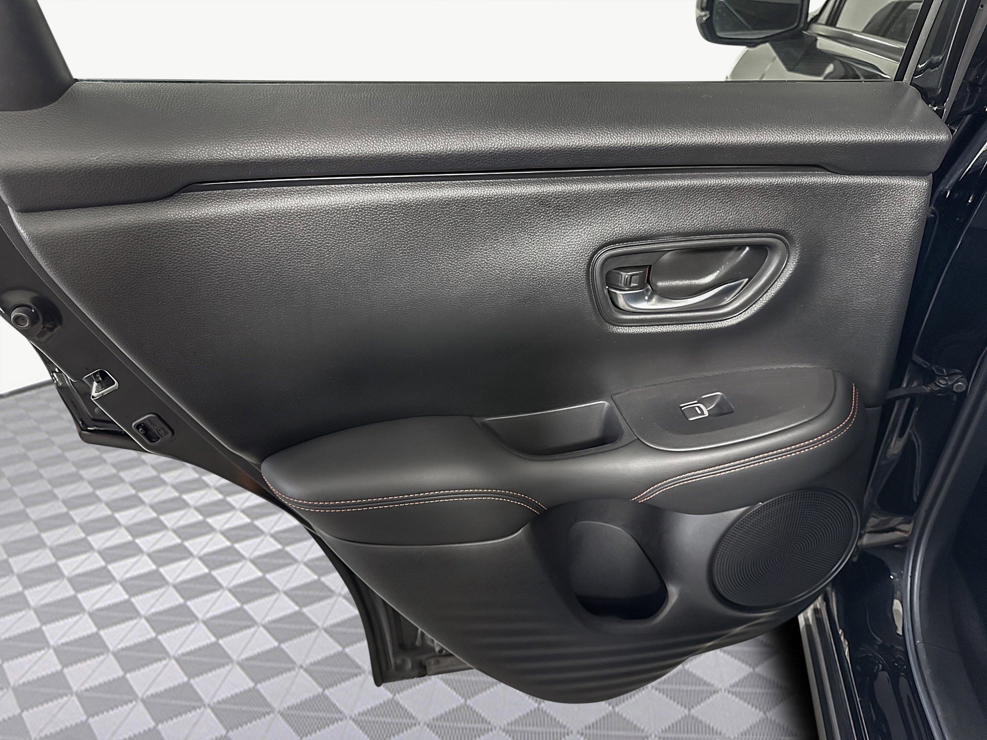 Used 2023 Honda HR-V Sport image 26