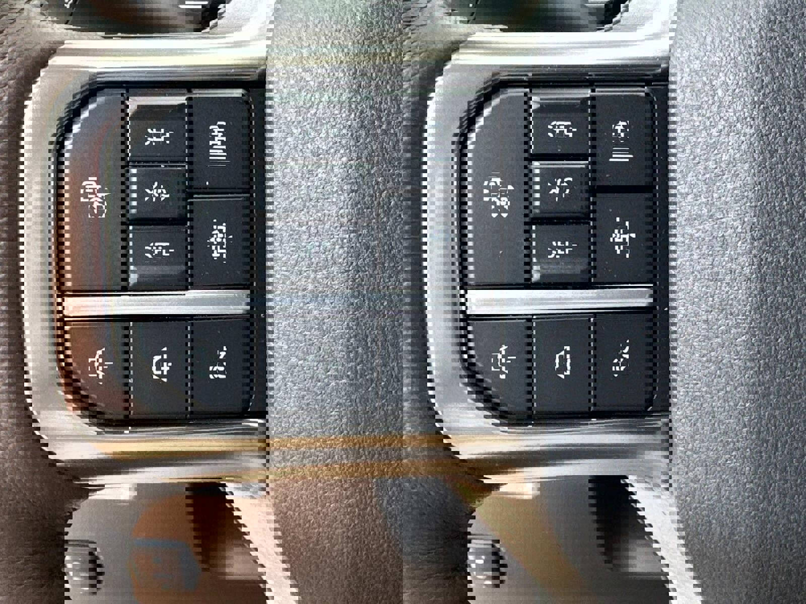 New 2025 Ford F350 King Ranch image 57