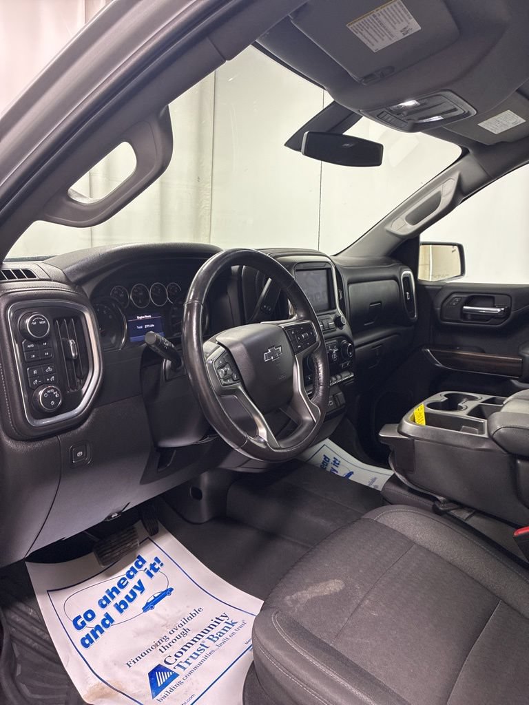 Used 2021 Chevrolet Silverado 1500 RST AWD/4WD image 12